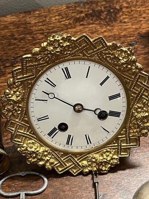 Slingerklok, Horlogemakerij zakhorloge - Hout, Messing -, Antiek en Kunst, Antiek | Klokken