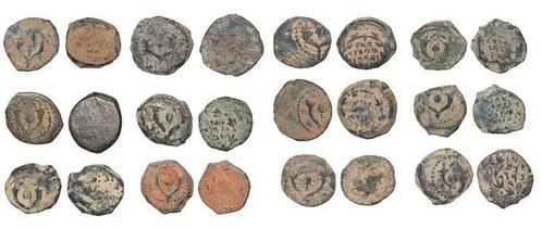 Maccabean Bronze Hasmonean Coin. Prutah mint of Jerusalem., Postzegels en Munten, Munten | Europa | Niet-Euromunten