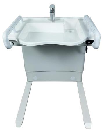 Rolstoel wastafel beschikbaar voor biedingen