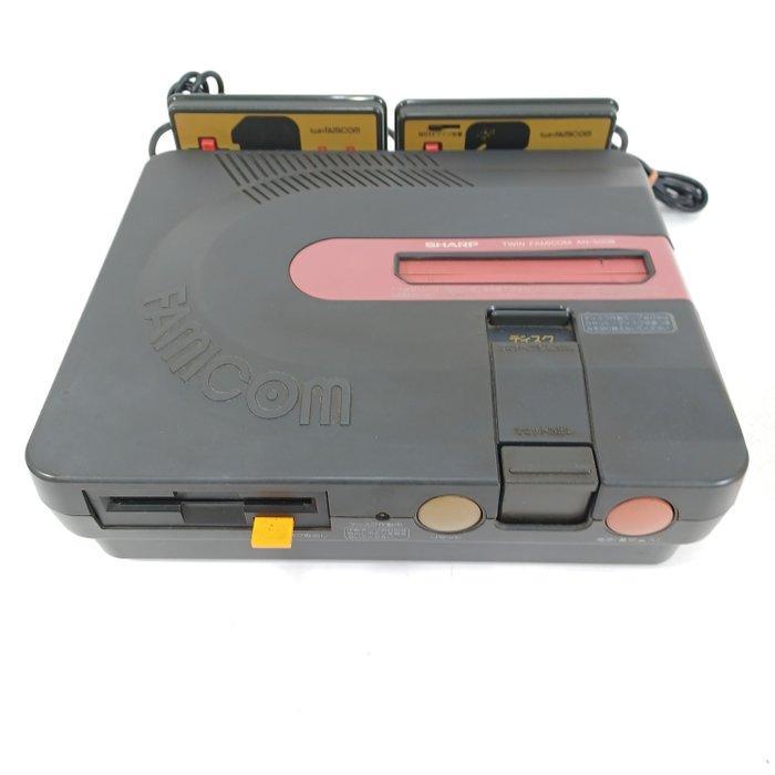 Sharp, Nintendo - Twin Famicom - AN-500B Console + 30 Games, Games en Spelcomputers, Spelcomputers | Overige Accessoires
