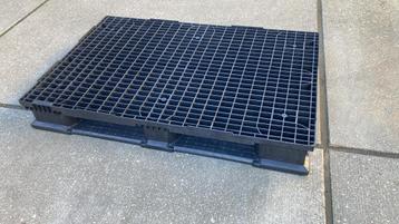 Kunststof paletten plastic pallet 80x120 cm zwaar