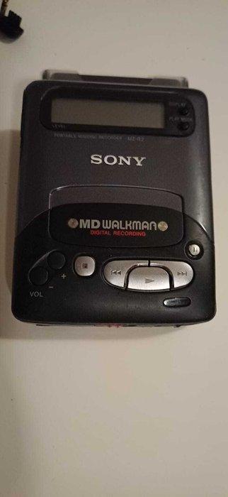 Sony - MZ-r2 Draagbare minidisc-speler beschikbaar voor biedingen