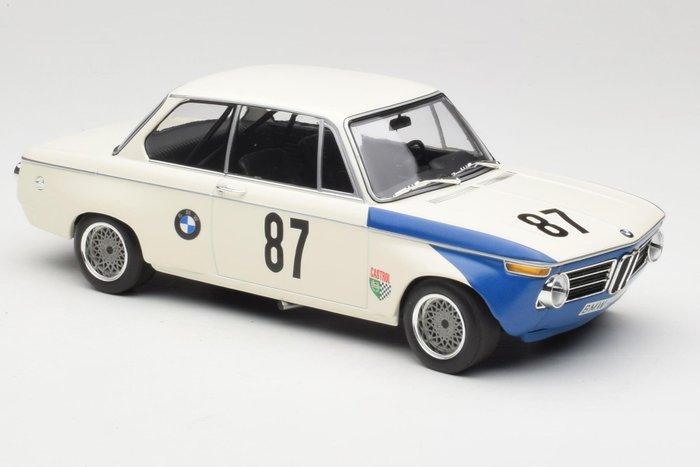 Minichamps 1:18 - Model raceauto - BMW 2002 tiK BMW AG #87, Hobby en Vrije tijd, Modelauto's | 1:5 tot 1:12