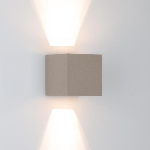 Spots opbouw Reach Up&amp;Down Muurlamp Champagne kubus LED, Huis en Inrichting, Lampen | Overige, Nieuw, Verzenden