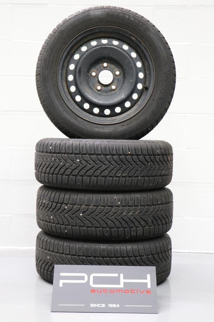 Kit Hiver pour Nissan Juke (2014-2020), Autos : Pièces & Accessoires, Pneus & Jantes, Pneus hiver, 205 mm, Utilisé, 16 pouces