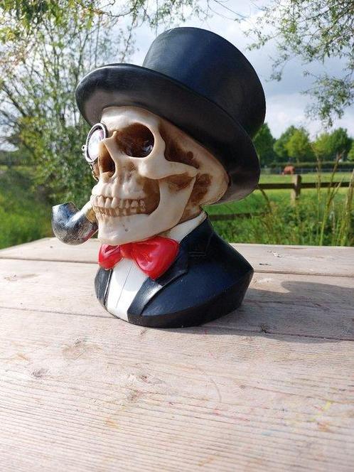 Statue, head skull black colored - 28 cm - polyresine, Antiek en Kunst, Kunst | Designobjecten