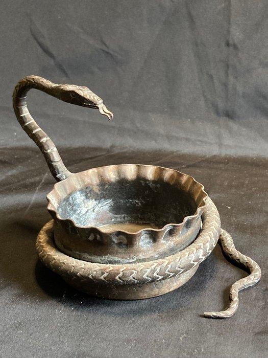 Asbak - Smeedijzer, Antiek en Kunst, Curiosa en Brocante