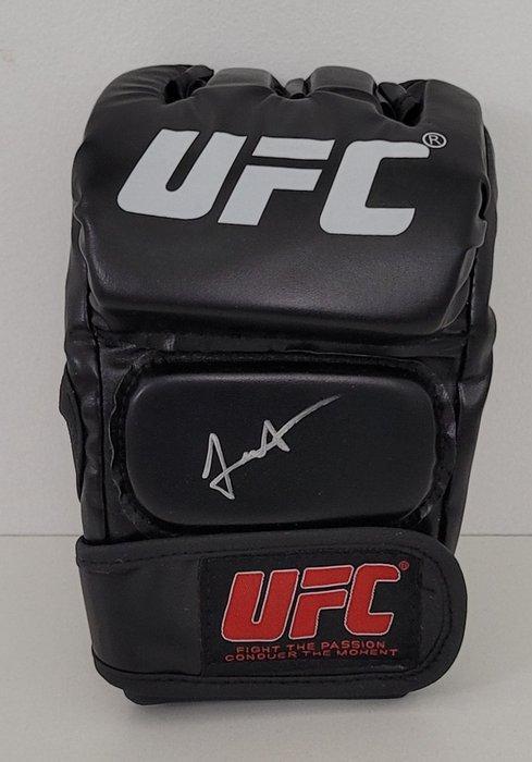 UFC (MMA) - Manon Fiorot - Autograph, UFC Glove, Verzamelen, Overige Verzamelen