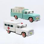 Shanghai Toy Factory - Jouet en étain - (2) Vrachtwagen