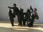 Atelier in Beeld - Figurine - HOEZO BUITENSPEL - Bronze, Antiek en Kunst
