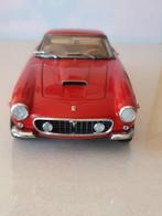 CMC 1:18 - Voiture de sport miniature - FERRARI 250 GT, Hobby en Vrije tijd, Nieuw