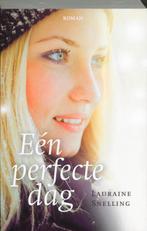 Een perfecte dag 9789051944006 Lauraine Snelling, Boeken, Romans, Verzenden, Zo goed als nieuw, Lauraine Snelling