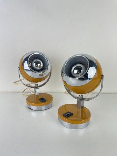 Lampe de table (2) - Paire de lampes Eyeball Space Age des, Antiek en Kunst, Antiek | Verlichting