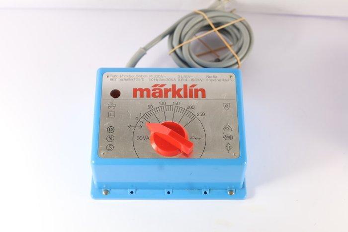 Märklin H0 - 6631 - Transformateur (2) - Deux, Hobby & Loisirs créatifs, Trains miniatures | HO