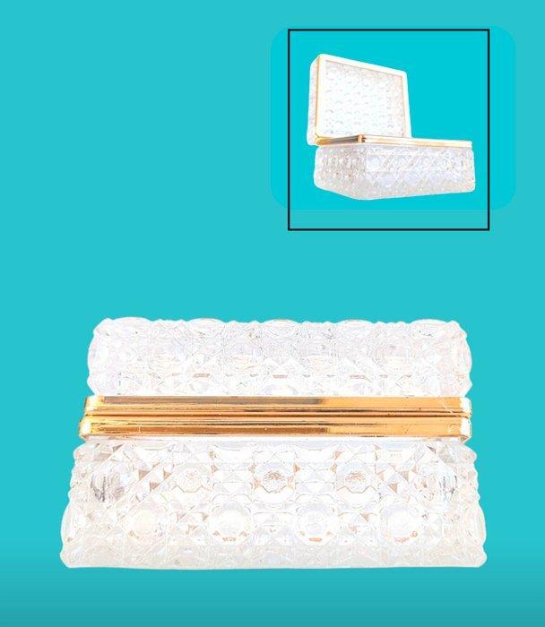 Doos - Kristal, Messing - Baccarat-stijl geslepen kristal, Antiek en Kunst, Curiosa en Brocante