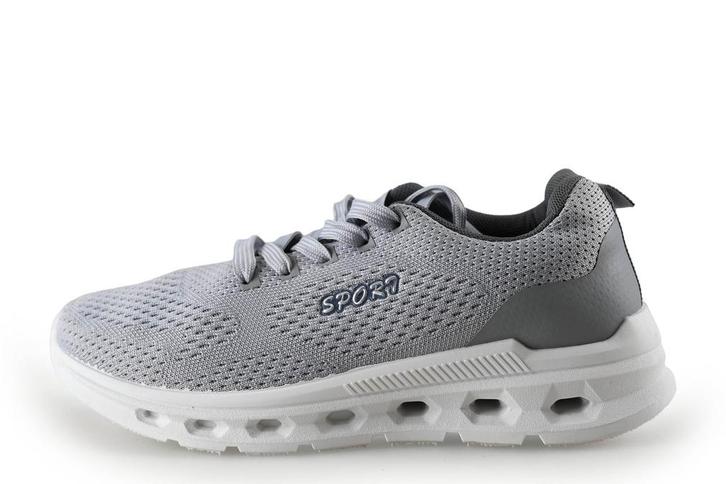 Sport Sportschoenen in maat 42 Grijs | 5% korting, Kleding | Heren, Schoenen, Overige kleuren, Zo goed als nieuw, Sportschoenen