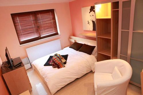Appartement en Rue des Fraises, Anderlecht, Immo, Appartementen en Studio's te huur