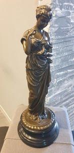 Milo (1910-1978) - Statue, Maiden gets in touch with Nature