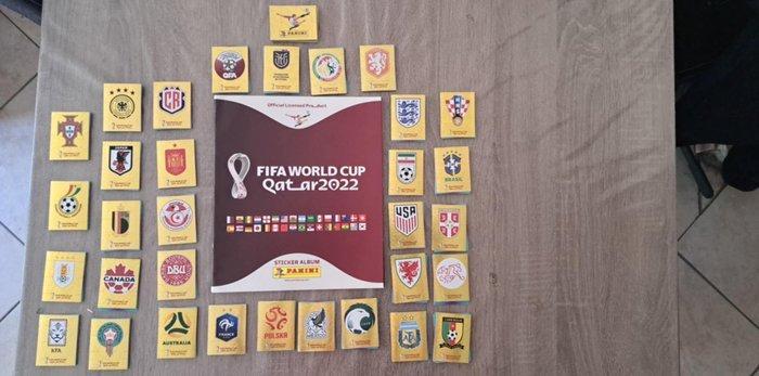 Panini Qatar 2022 World Cup Blue edition - 1 Empty album +, Verzamelen, Stickers