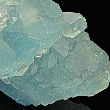 Livraison gratuite ! Fluorite bleue Cristaux - Hauteur : 7.8