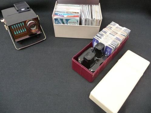 Sawyer View-Master -  Deluxe Projector - 180+ reels, Verzamelen, Foto-apparatuur en Filmapparatuur