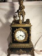 Horloge de cheminée avec personnage - Japy Freres Napoléon, Antiek en Kunst