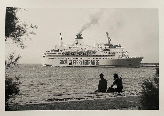 Claude Vesco 1950 - Marseille 1991, pierre plates, Antiquités & Art, Art | Objets design