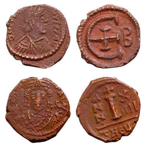 Empire byzantin Lot of 2 Æ coins Justinien I (527-565), Postzegels en Munten, Munten | Europa | Niet-Euromunten