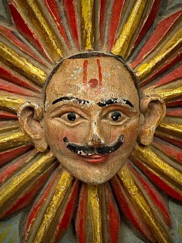 Bois sculpté et peint à la main - Inde - fin du XIXe siècle