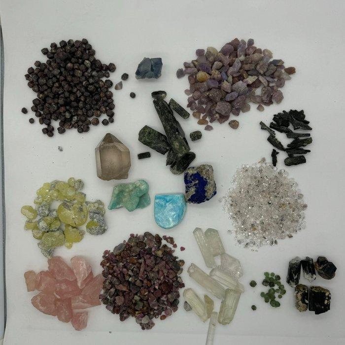 Gemengd mineral ruwe partij – 1.272 gram, robijn,, Verzamelen, Mineralen en Fossielen