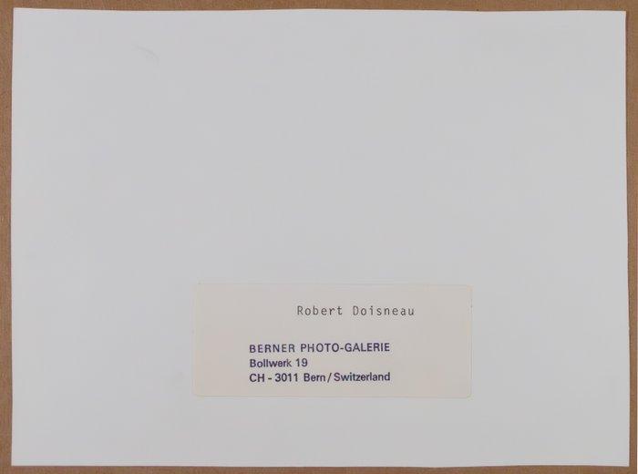 Robert Doisneau (1912–1994) - “Les Spectateurs” (1952) –, Antiek en Kunst, Kunst | Designobjecten