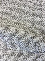 Alto pregio! Luxueuze geweven stof, handgepecheerd. -