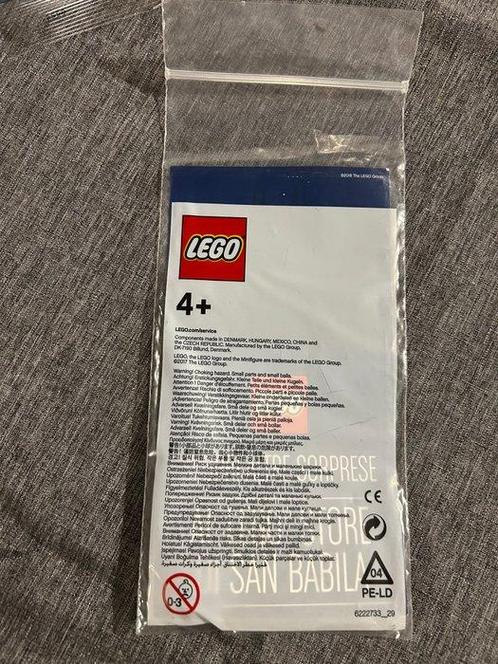 Lego - Minifigures - 6270308 - Bugatti Chiron - promotional, Kinderen en Baby's, Speelgoed | Duplo en Lego