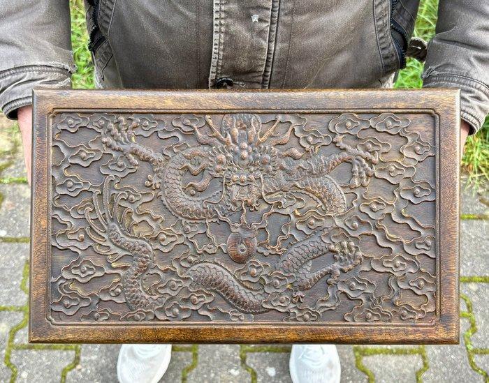 (Zonder Minimumprijs) Kist voorstelling draken 40 cm - Hout, Antiek en Kunst, Antiek | Overige Antiek