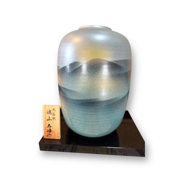 Vase en porcelaine Kutani Masterpiece par Juho - Design de beschikbaar voor biedingen