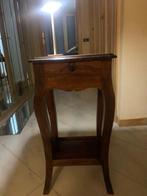 Middentafel - hard hout, Walnoot - telefoonhouder /, Antiek en Kunst