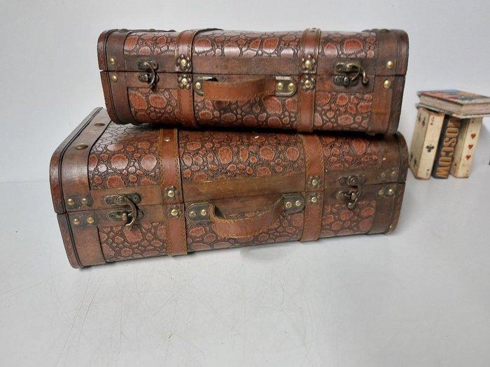 geen - Koffer, Antiek en Kunst, Kunst | Designobjecten