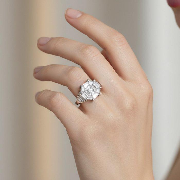 Ring - 18 karaat Witgoud - 2.12ct. tw. Diamant (Natuurlijk), Bijoux, Sacs & Beauté, Bagues