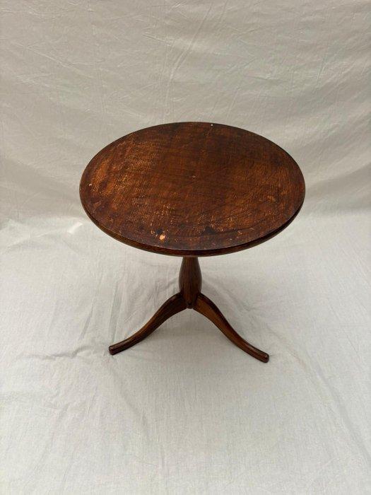 Bijzettafel - Bijzettafel met Gedetailleerd Snijwerk - Hout, Antiek en Kunst, Curiosa en Brocante