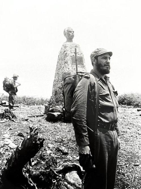 Alberto Korda (1928-2001). - (XXL) Fidel Castro junto al, Antiek en Kunst, Kunst | Schilderijen | Modern