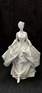 Capodimonte, Ginori - Beeldje - La Dama bianca (1850-1890) -