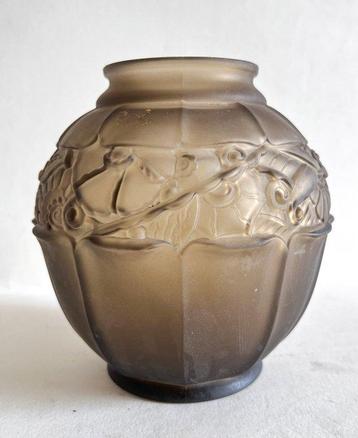 Lorraine. Daum Nancy - Vase  - Verre - Frise luxuriante.
