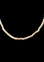 West-Aziatisch Schelp en Harde Steen Kralenketting (Zonder, Antiek en Kunst