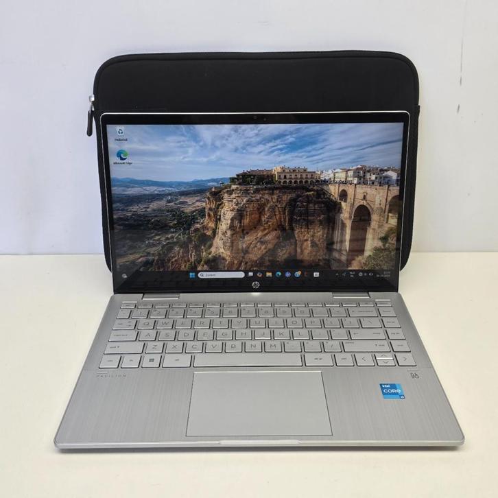 HP Pavilion x360 2-in-1 i3 8Gb Ram 256Gb SSD 14, Computers en Software, Windows Laptops, Nieuw, Ophalen of Verzenden