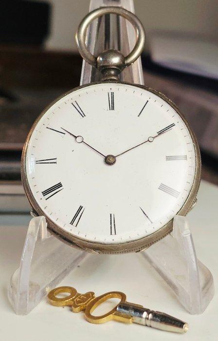 Cylinder - 8 rubis key puller - 1021 - 1900-1949, Bijoux, Sacs & Beauté, Montres | Hommes