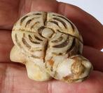 Centraal-Aziatisch Jasper Schildpad kralenamulet - 41 mm, Antiek en Kunst