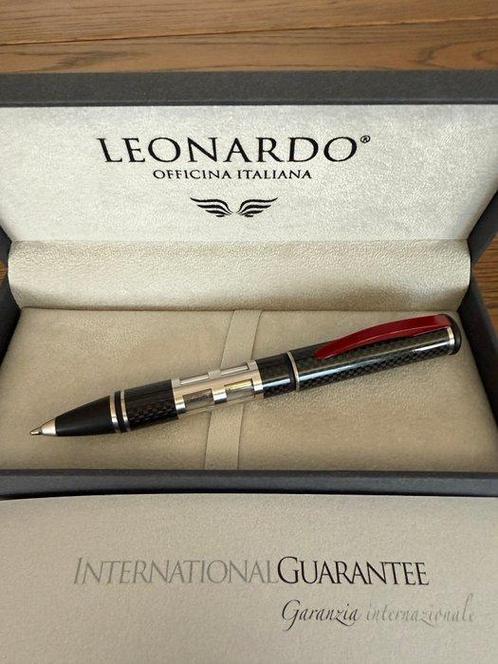Leonardo Officina Italiana Sfera Fibra di Carbonio A.R. -, Verzamelen, Pennenverzamelingen