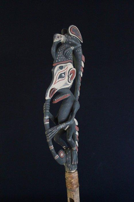 Ceremoniële fluit van de Iatmül uit het Midden Sepik -, Antiek en Kunst, Kunst | Niet-Westerse kunst