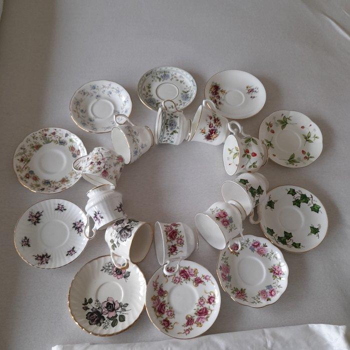 Royal Windsor - Koffie- en theeservies (10) -, Antiek en Kunst, Antiek | Meubels | Tafels