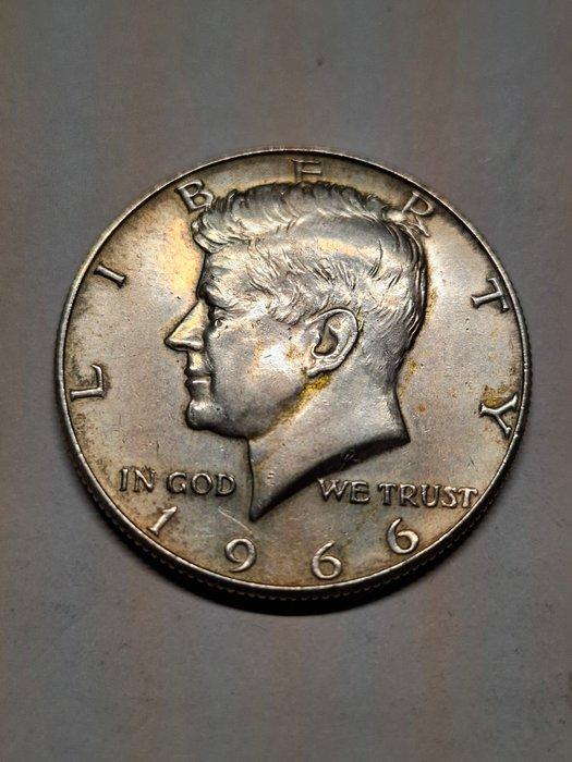 États-Unis. Quarters en half dollars 1966, 1967, 2 x 1968D,, Postzegels en Munten, Munten | Europa | Niet-Euromunten